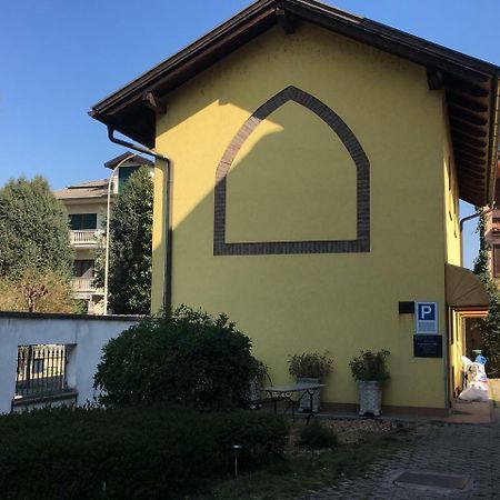 Hotel Il Pino Garlasco Eksteriør billede