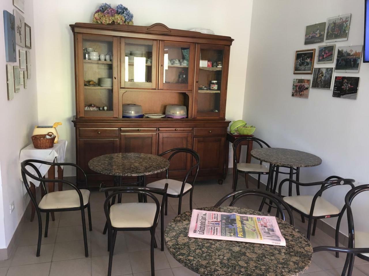 Hotel Il Pino Garlasco Eksteriør billede